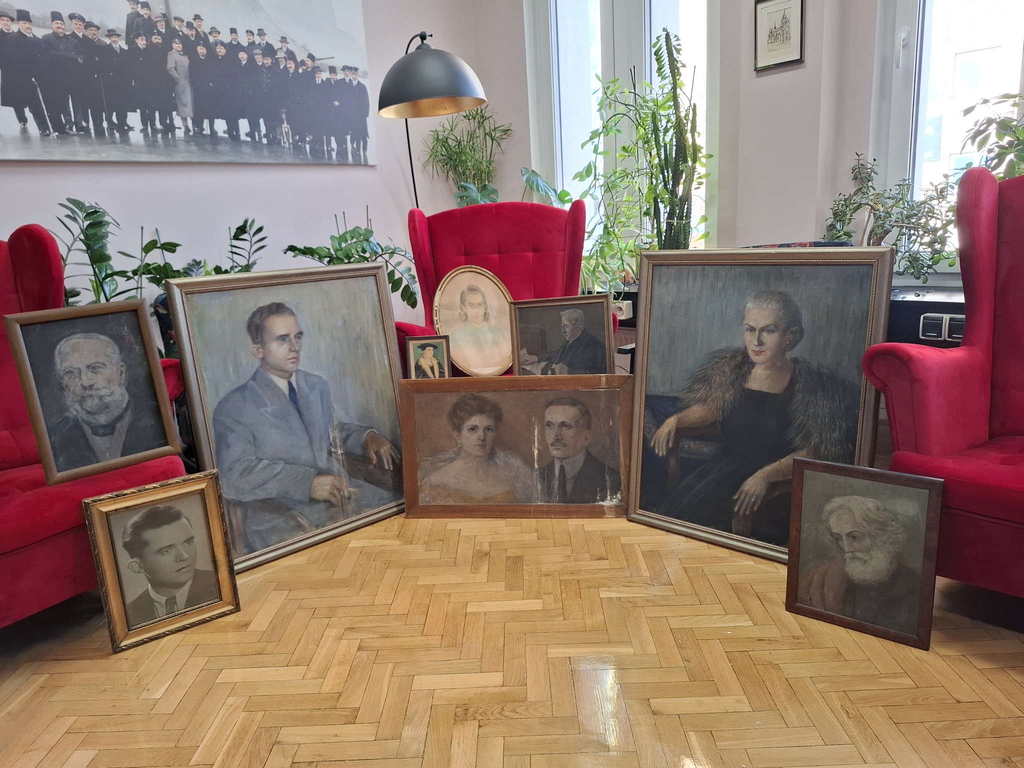 Kolekcja portretów uratowana i przewieziona do Konina