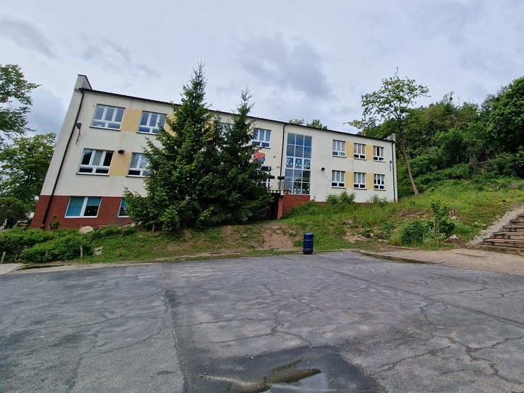 Szkoła w Dolsku uratowana. Są miliony na remont po groźbie katastrofy budowlanej