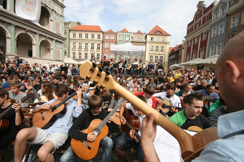 Konkurs o złotą gitarę