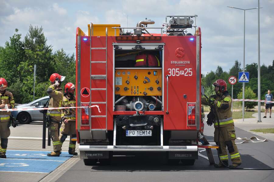 Remont w bloku zakończony wybuchem. Trzy osoby ranne