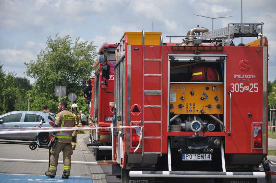 Ewakuacja na basenie. Pięć osób w szpitalu